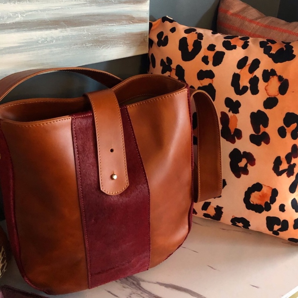 Leather Saddle Brown Shoulder Bucket Bag Red nwt